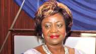 Zargin damfara: Sanata ya yi barazanar maka hadimar Buhari a kotu