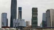 Foreign firms race to open Saudi offices before deadline