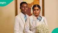 Man displays what he saw at entrance gate of Peller and Jarvis' wedding