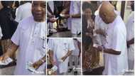 "I love this spirit": Video of Nigerian billionaire Arthur Eze sharing $100 to people at an event goes viral