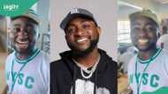 “Our OBO”: Corps members at NYSC camp mistake a man for Davido, chants his name