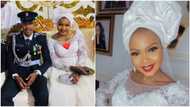 Adorable photos of couple who got married 8 months after meeting each other on Twitter stir reactions