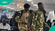 Viral video shows emotional moment Nigerians honour soldiers as troops arrive at airport