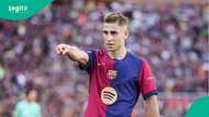 Chelsea table official bid for Barcelona star who’s been ‘offered’ to Man Utd