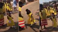 "She stole the show": Girl with small stature steals hearts while marching with mates, video trends