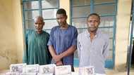 An Kama Fasto Da Wasu Mutum Biyu Da Naira Miliyan 15 Na Kuɗaɗen Jabu a Otel