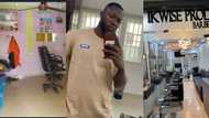 Man transforms his '2 by 4' barbershop into ultra-modern facility in 2021, photos stir reactions