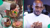 "Is this 2Face or his duplicate?" Man reacts to video of 2Baba's lookalike cutting meat