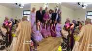 "They look like they are having fun": Oyinbos dance to Fuji songs, kneel to greet in Yoruba