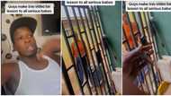 "You just carry bag from Lagos dey come": Man locks girlfriend out for paying him surprise visit, videos her