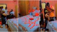 Lady decorates bed & room as she pulls a surprise apology for boyfriend, kneels in the presence of his friends