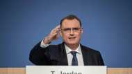 Swiss central bank head steps down in surprise move