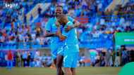 African legends: Jay Jay Okocha scores superb goal in novelty match, video