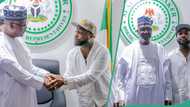 Davido backlashed for visiting Abbas Tajudeen: "Abi Jackson don port to APC"