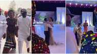 “She be God?” Video trends as bride stops dancing with hubby during wedding, quickly kneels for Mercy Johnson