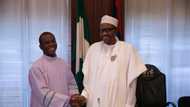 Garba Shehu ya fallasa boyayyen dalilin da yasa Mbaka yake sukar Buhari