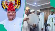 Osun governor Adeleke turns drummer as Muslim clerics visit him to celebrate election victory