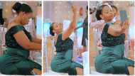 "She is my kind of woman": Elegant lady gently shakes waist while sitting down during party, video goes viral