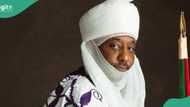 Sanusi leads Juma’at prayer at Kano state house following reinstatement