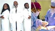 Brother and sister who are surgeons warm hearts after operating on a patient together, their father is also a doctor (see photos)