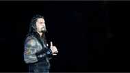 Roman Reigns beats incredible opponent with help from Edge to retain WWE Fastlane Championship