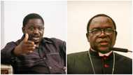 Bishop Kukah Ya Magantu, Ya Fadi Abun da Babban Hadimin Buhari Ya Fada Masa Bayan Ya Caccaki Fadar Shugaban Kasa