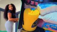 “Prioritize parents before impressing at clubs”: Young lady shares advise as she loads food on car