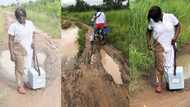 Blessed Angel: Nurse falls in the mud on her way to provide emergency service, many react as she shares photos
