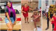 Nollywood star actress swallows her pride, kneels for colleagues as she apologizes for coming late to location