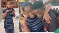 Nigerian man proposes to his lover in the middle of church service, video sparks reaction