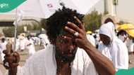 Hajj 2025: Nigerians turn to umbrellas, water bottles as Saudi warns of life-threatening heat
