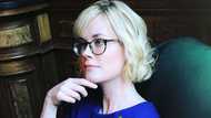 Abigail Hawk: background and the star's loveliest pictures!