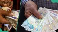 Traders sell naira at new price against British Pound as demand pressure heightens