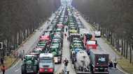 Farmers clog Berlin with tractors in protest at cuts