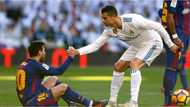 Cristiano Ronaldo 'attacks' Lionel Messi in tunnel after a fan did this