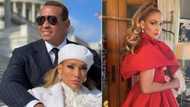 Jennifer Lopez spotted without her massive million dollar engagement ring