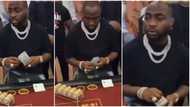 Video emerges showing Davido looking troubled after appearing to lose lots of money while playing games