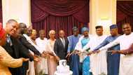 Gowon da wasu gwamnoni 2 a Aso Villa don taya Osinbajo murna (Hotuna)
