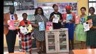 OctaFX and KIR Foundation team up to set up reading corners all across Nigeria