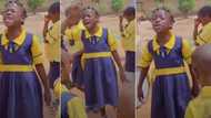 "She must be from CAC": Spiritual little girl takes over assembly ground in school, prays like a warrior
