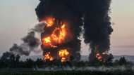 Fire at Iraqi oil refinery injures 10: civil defence