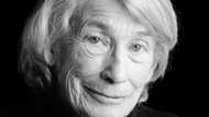 Top Mary Oliver quotes that will change your worldview