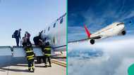 Rare video shows passengers climbing off plane wings after emergency landing, reason emerges