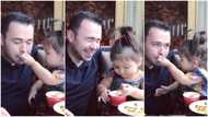 Baby spoonfeeds father ice cream, stretches her hand for cleaning in viral video, many react