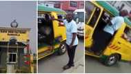 Unpaid salaries: Rivers lecturer becomes a bus conductor, video of him calling passengers goes viral