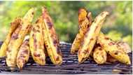 Nigerian woman narrates how she helped roasted plantain seller complete her house, many react