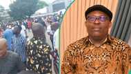 Crowd besieges Rivers government house ahead of Fubara’s return