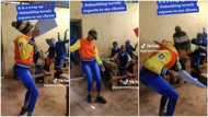 "She loves her job": Female teacher in jeans dances to Burna Boy's Rollercoaster, entertains kids with moves