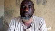 Har Cikin Masallaci, Matashi ya Sharɓawa Sarkin Pawa Wuƙa a Wuya
