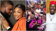 "Highly favored woman": Reactions as Obi Cubana comes through for Mercy Chinwo, makes money rain @ her wedding